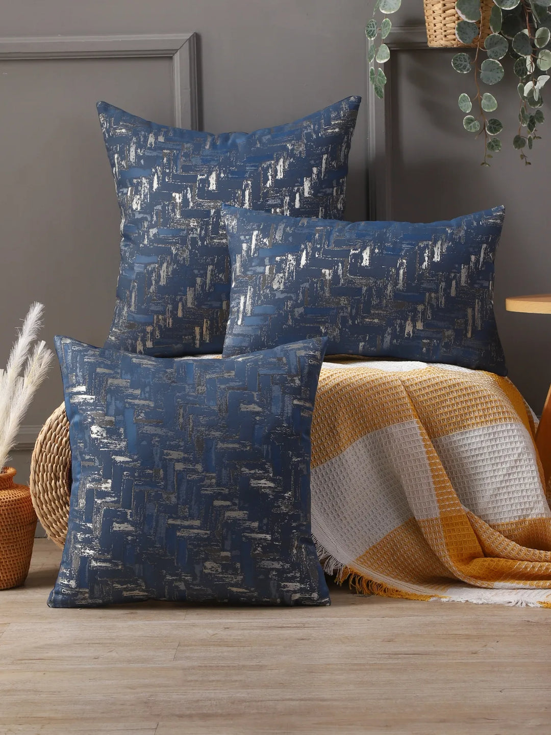 ModernComfort | Luxe Cushion Covers for Your Space