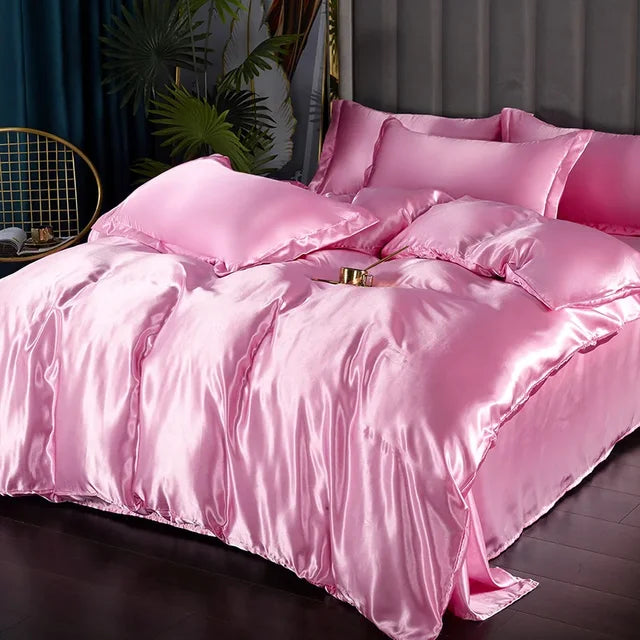 LuxeSilk Satin Bedding Set - Duvet Cover, Fitted Sheet & Pillowcases - Elegant & Soft for Ultimate Comfort
