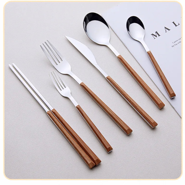 WoodStyle | 16-Piece Cutlery Set with Imitation Wooden Handles