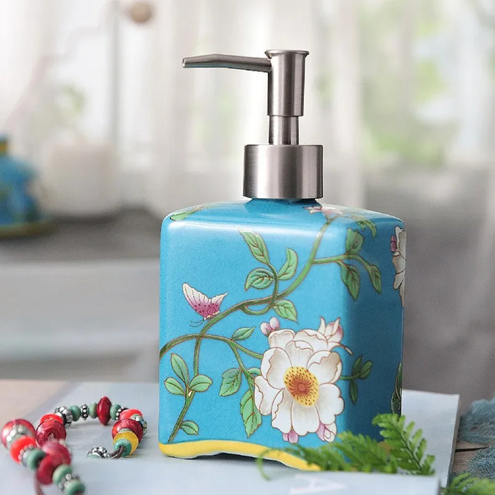 PureSqueeze | Elegant Ceramic Shower Gel Bottle