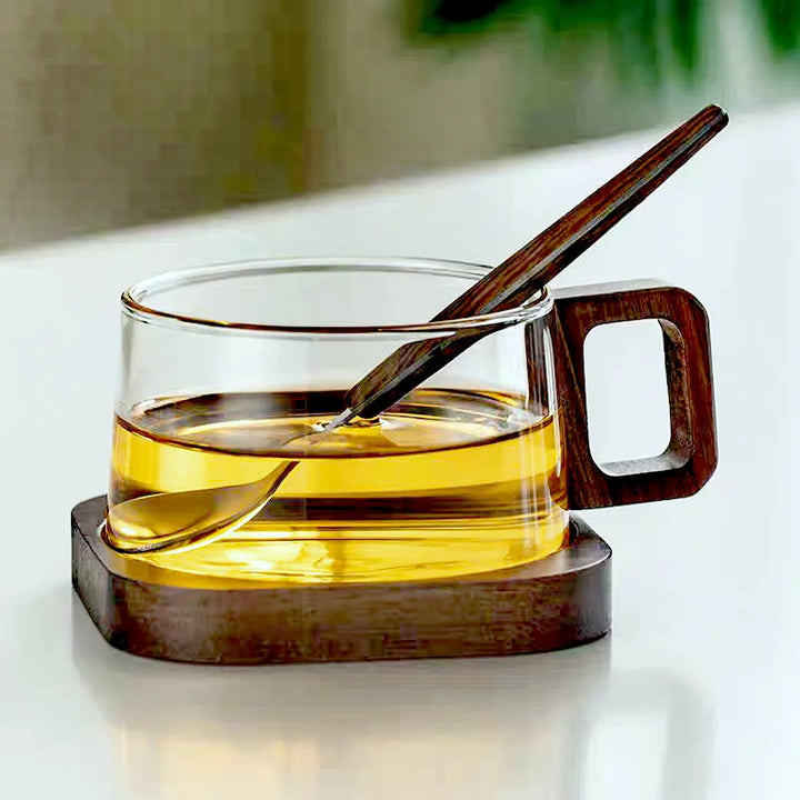 WoodAura – High-Quality Borosilicate Glass Mugs with Stylish Wooden Details