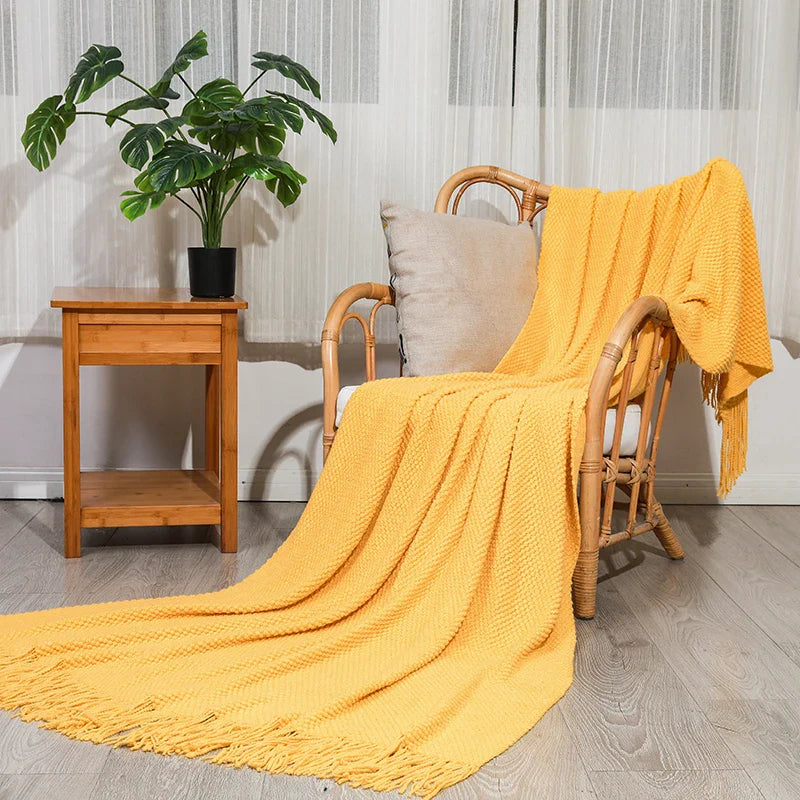 NordicSfeer | Knitted TV Blanket with Tassels