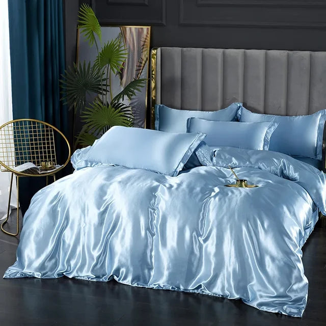 LuxeSilk Satin Bedding Set - Duvet Cover, Fitted Sheet & Pillowcases - Elegant & Soft for Ultimate Comfort