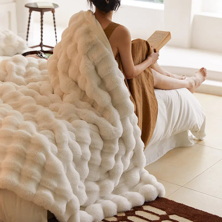 WarmElegance | Cozy blanket for comfortable moments
