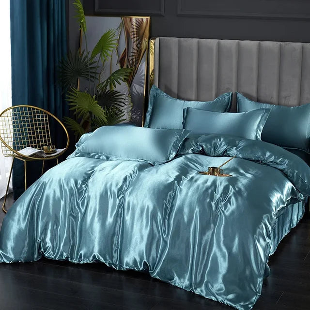 LuxeSilk Satin Bedding Set - Duvet Cover, Fitted Sheet & Pillowcases - Elegant & Soft for Ultimate Comfort