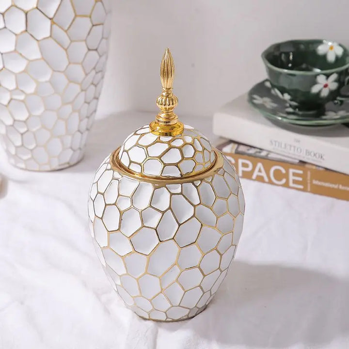 GoldenPattern | Ceramic Vase