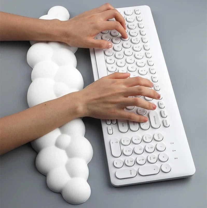 CLEVLO | CloudRest Wrist Support