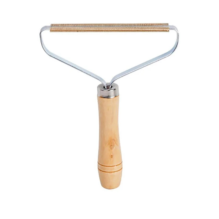 FluffFree | Carpet Scraper for Lint & Debris Removal