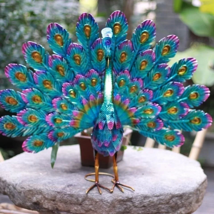 VividPeacock | Colorful Garden Sculpture Decoration
