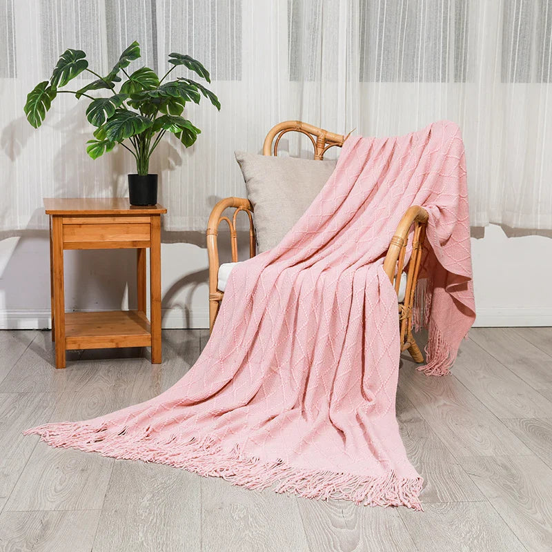 NordicSfeer | Knitted TV Blanket with Tassels