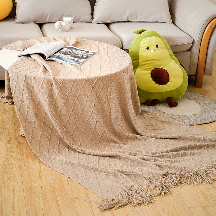NordicSfeer | Knitted TV Blanket with Tassels