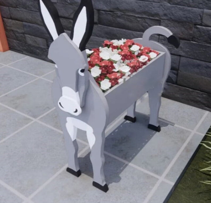 Pet Planter - Garden Accessory with Farm Animal Theme