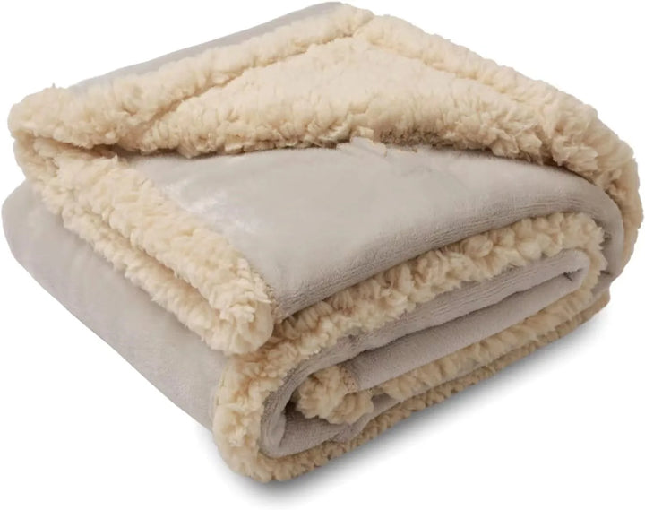 SnuggleSphere | Warm and Plush Shaggy Blanket