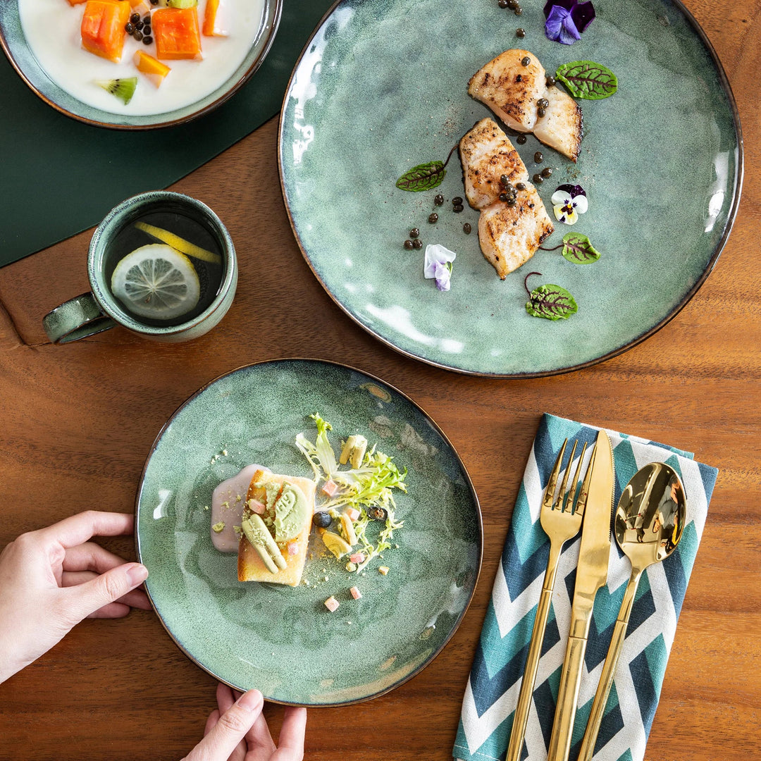 VibrantStar | Green & Red Oven-Safe Glaze Set