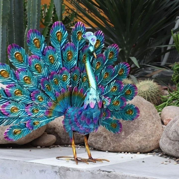 VividPeacock | Colorful Garden Sculpture Decoration