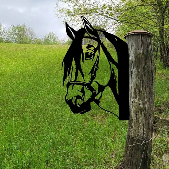 EquiElegance | Luxe Iron Horse Silhouette for Garden and Fence Decoration
