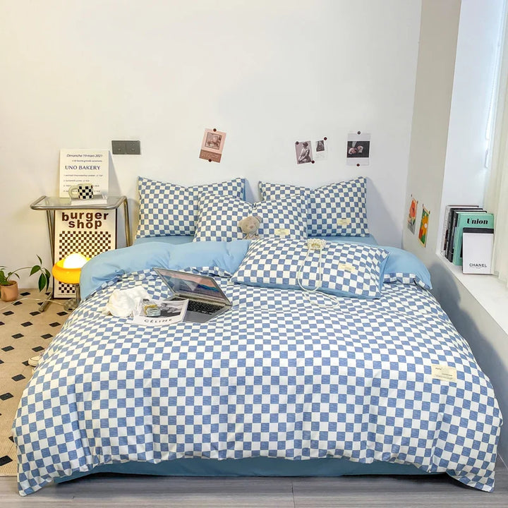 MonoChic | Soft Geometric Duvet Cover