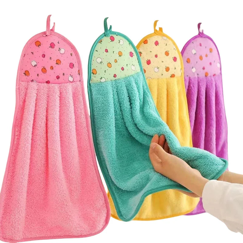 CoralSoft | Set of 4 Soft and Quick-Drying Towels