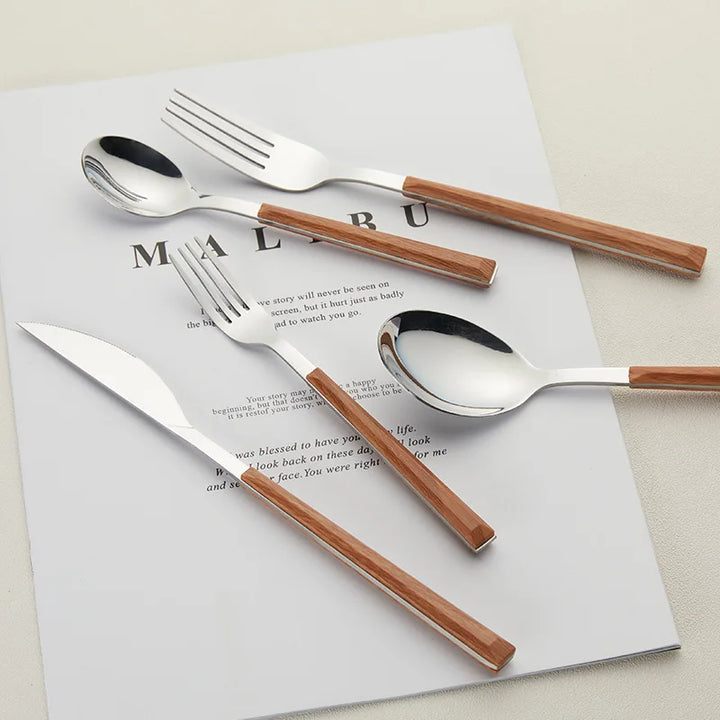 WoodStyle | 16-Piece Cutlery Set with Imitation Wooden Handles