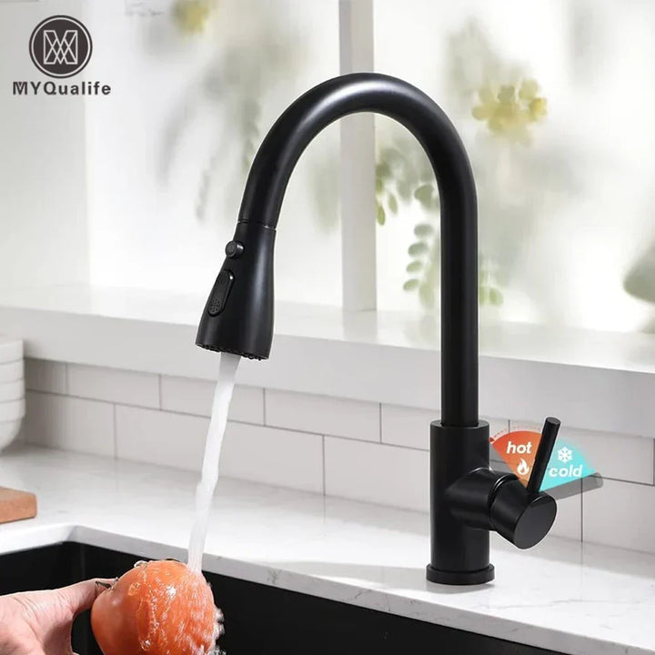 BlackStreamFlow | Sleek Pull-Out Kitchen Faucet