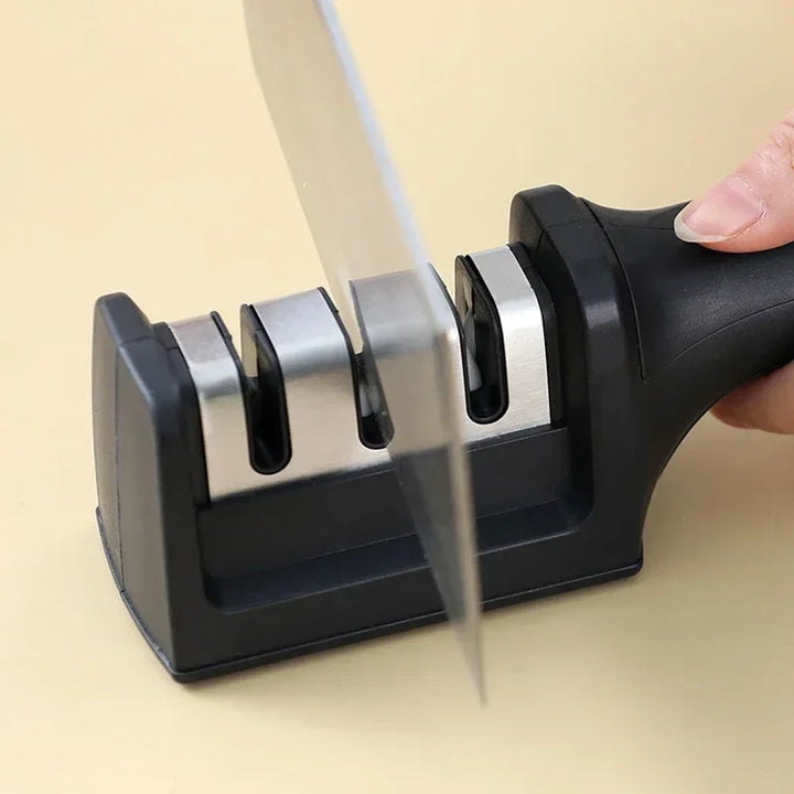QuickEdge - Sharpener with Non-Slip Base for Kitchen and Camping
