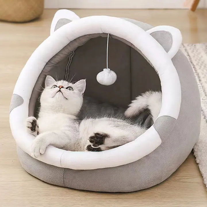 SnuggleHaven | Adorable Pet Bed for Cats & Dogs