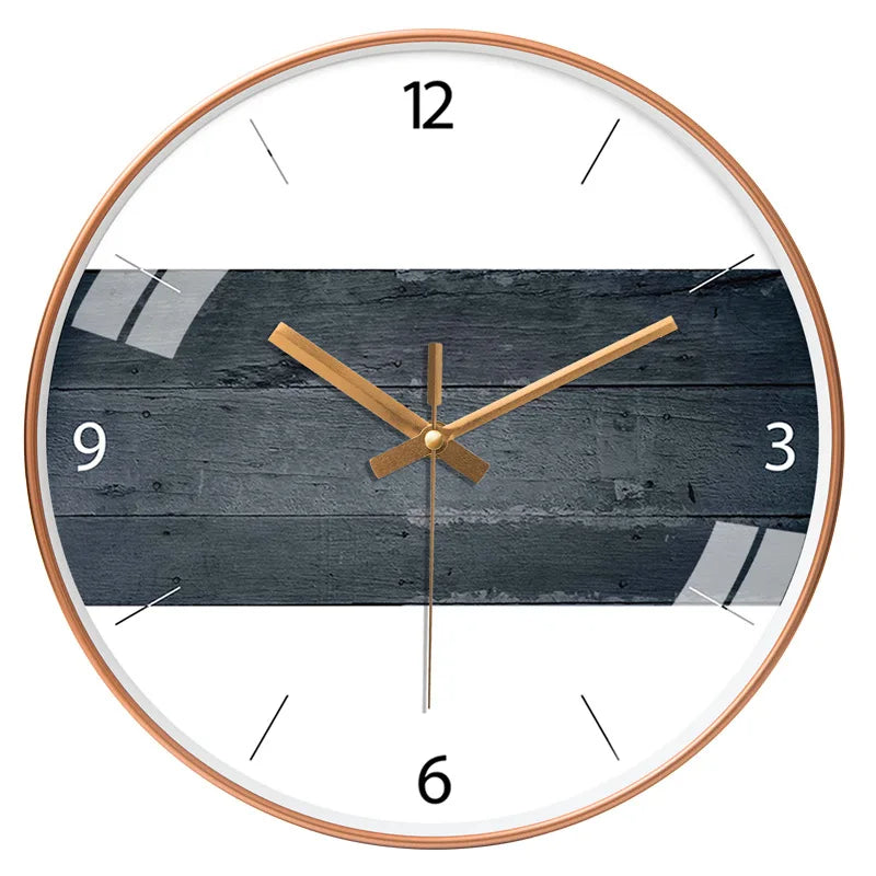 SilentScandi | Simple Wood Grain Wall Clock