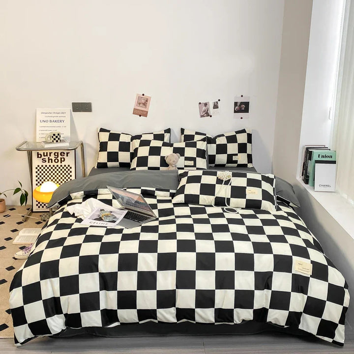 MonoChic | Soft Geometric Duvet Cover