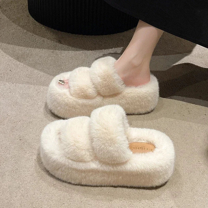 SoftStyle | Luxury Slippers for Home