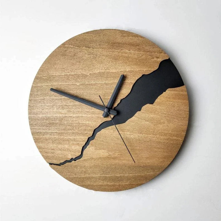 GlobalTime | Simple Wooden Wall Clock