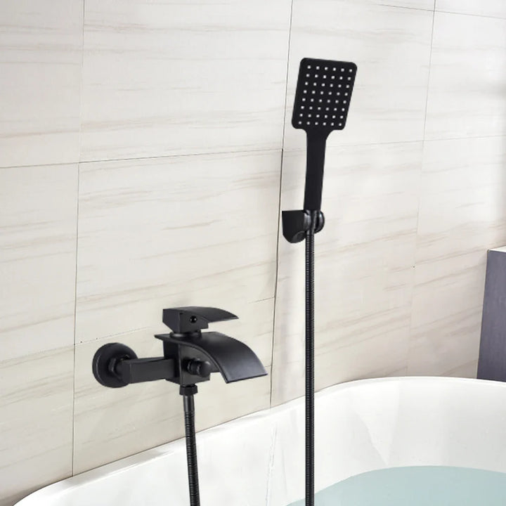 HeatGuard | Flexible Bathtub Faucet with Heat-Resistant Hose