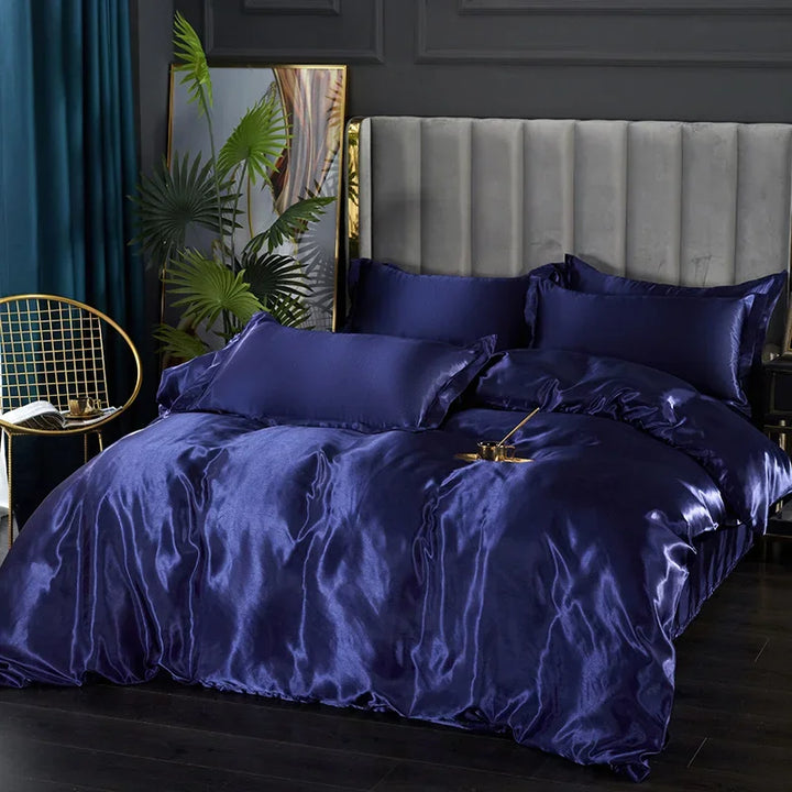 LuxeSilk Satin Bedding Set - Duvet Cover, Fitted Sheet & Pillowcases - Elegant & Soft for Ultimate Comfort