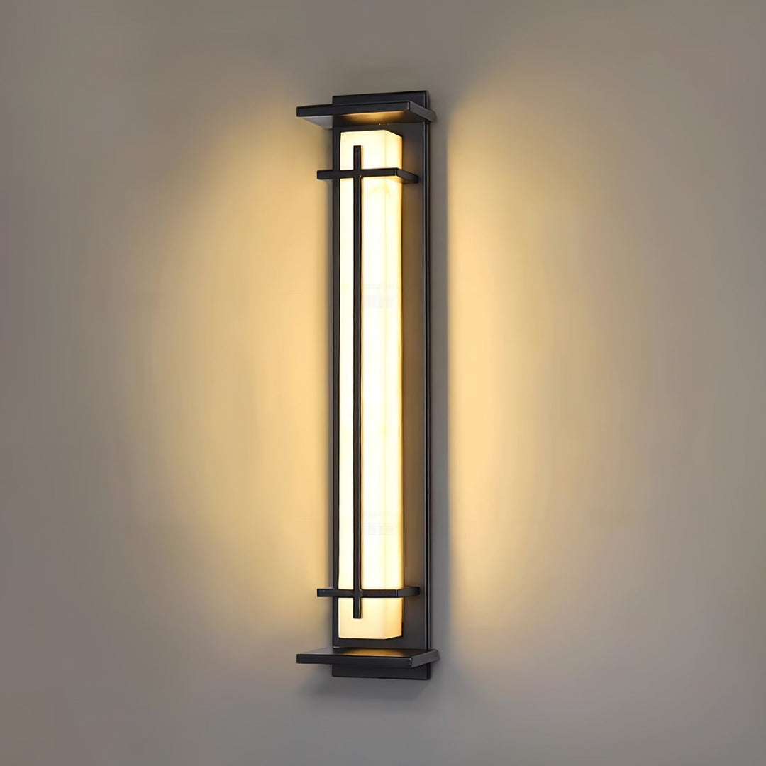 LuxGlow – Square LED Outdoor Wall Lamp with Modern Weather-Resistant Finish