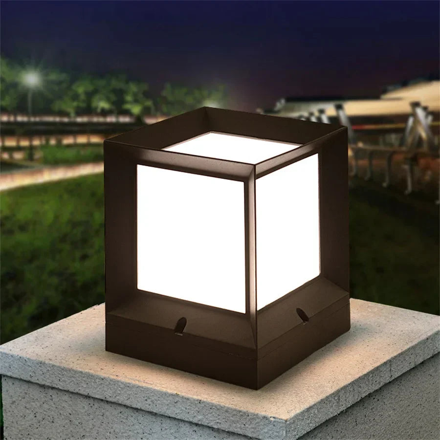 PillarBeam | Elegant Outdoor Post Lamp for Entrances