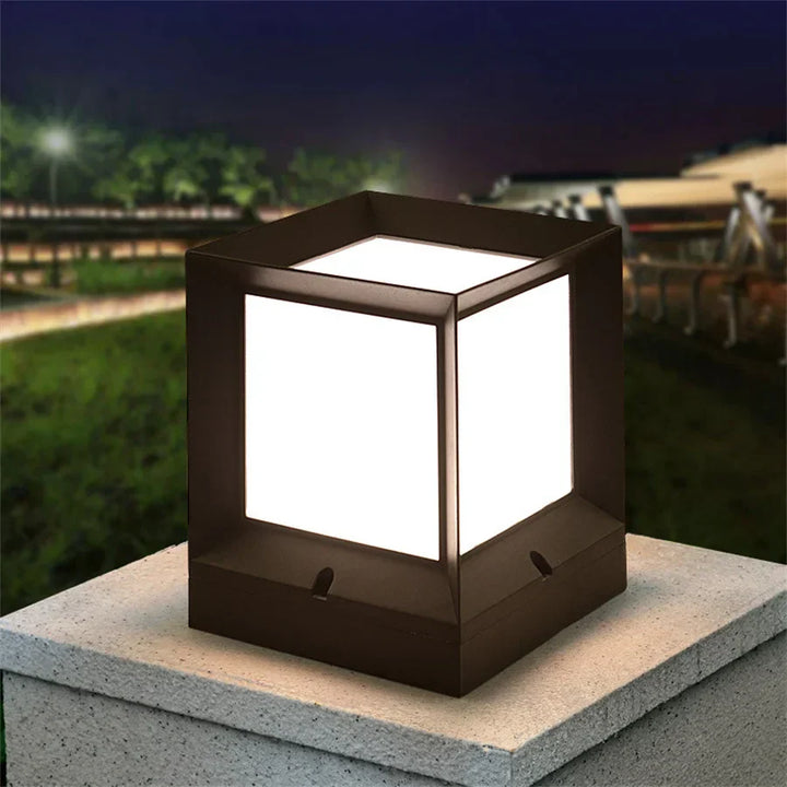 PillarBeam | Elegant Outdoor Post Lamp for Entrances
