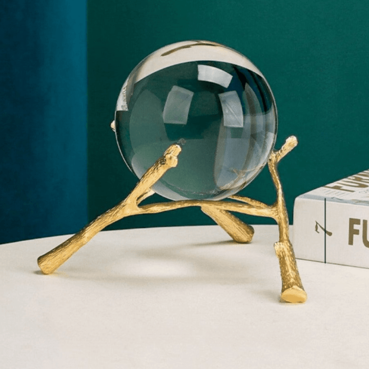 CrystalSphere Elegant Glass Ball – Handcrafted with Intricate Patterns – High-Quality Crystal Glass