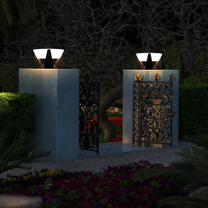 SolarGlow | Elegant Outdoor Lamp