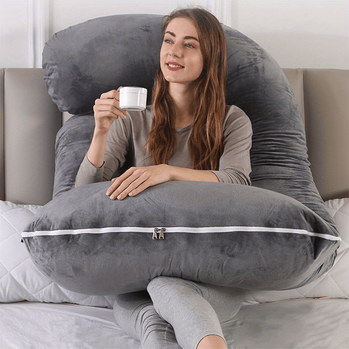 MaternityCuddle | J-Pillow for Relaxation and Support
