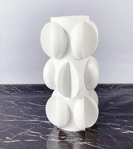 Modern Spiral Resin Vase – Abstract Design Adds Elegance to Any Space – Unique Abstract Design Enhances Your Interior