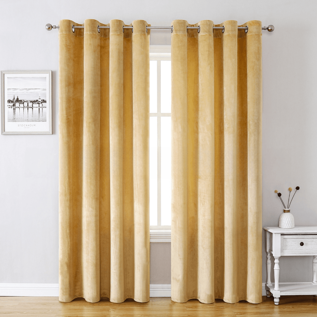 VelvetEase | Modern Velvet Curtains for Optimal Comfort