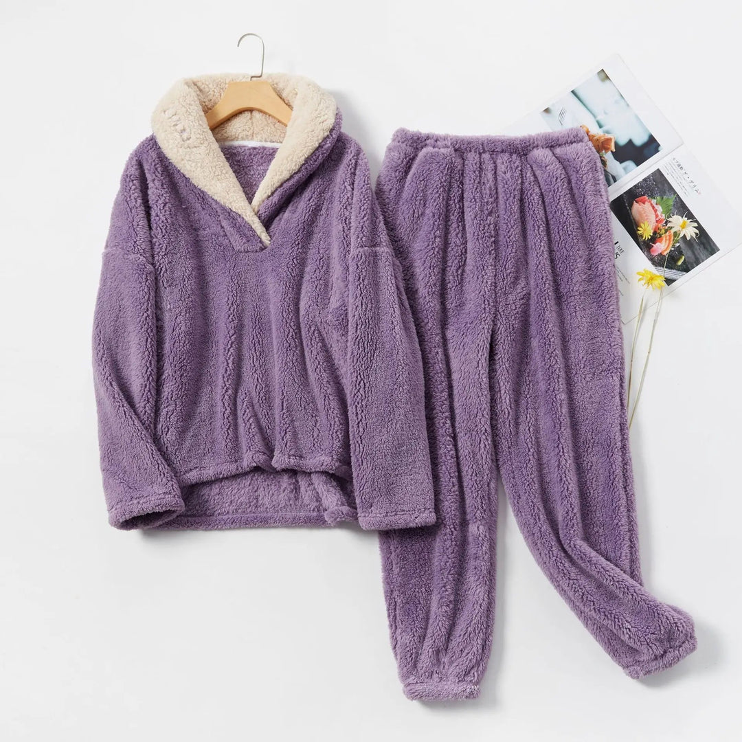 CozyFleece - Soft 2-Piece Loungewear Set - Cozy Women's Pajamas for Relaxing Days