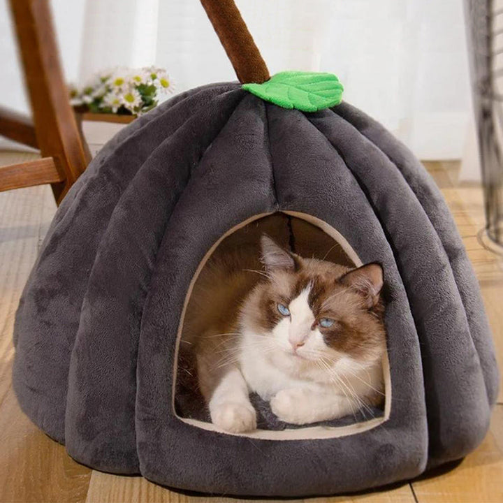 BananaBed | Warm Plush Bed for Cats and Puppies