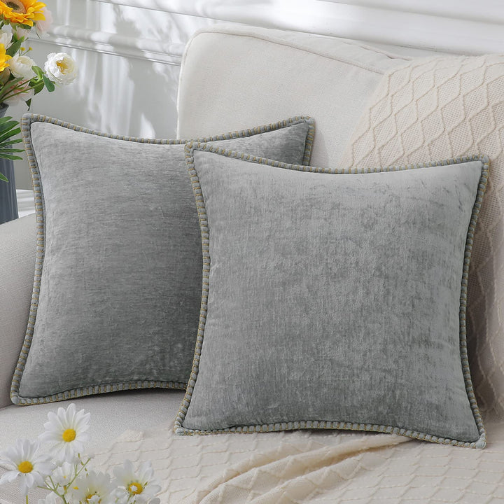 CosyChique - Chenille Cushion Cover