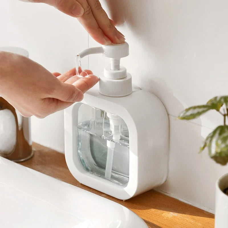 AquaPump | Bath Pump Bottle