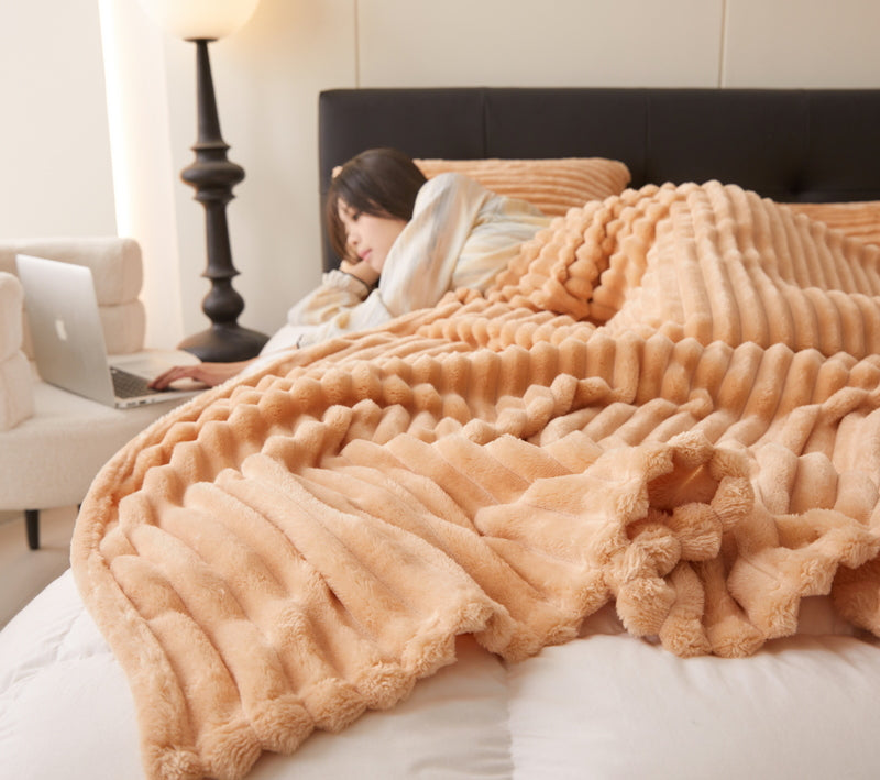 WarmNest | Coral Fleece Blanket