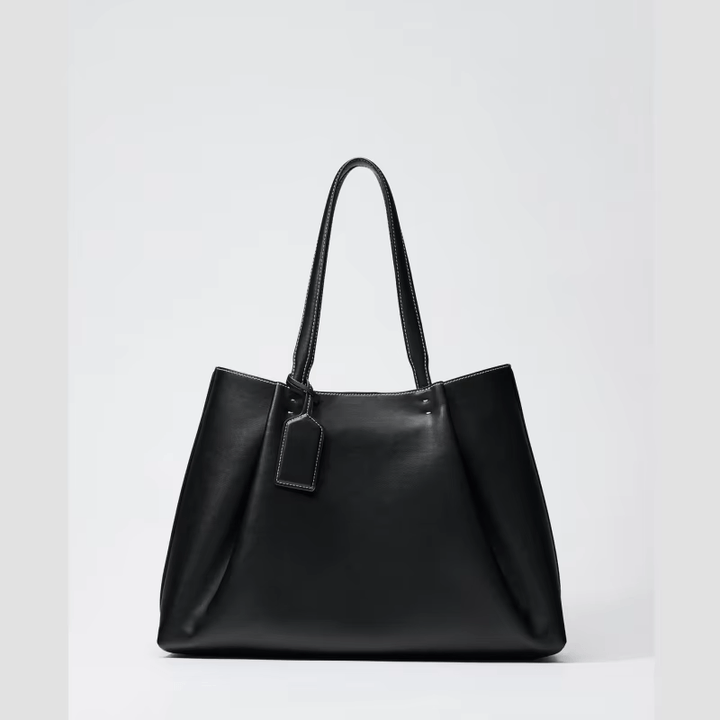 MonoChic – Elegant Tote Bag for Women with Minimalist Style