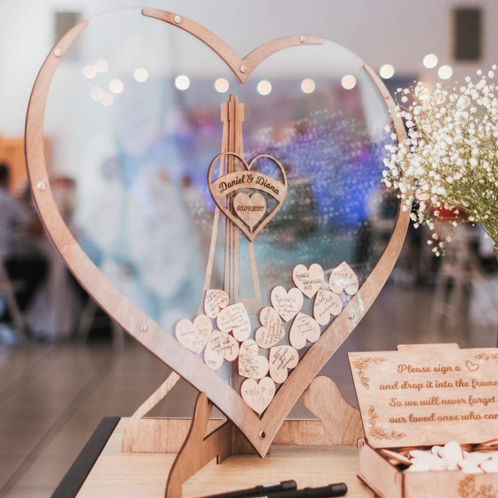 Heart-Shaped Memory Album – Capture Special Occasions and Preserve Them – Customizable Pages