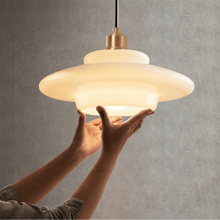 Ivorylight – Elegant Ivory Glass Pendant Lamp with Adjustable Cord