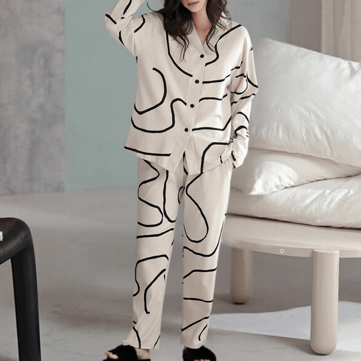 AbstractLounge - 2-Piece Stylish Pajama Set - Elegant Cream & Black Sleepwear for Women