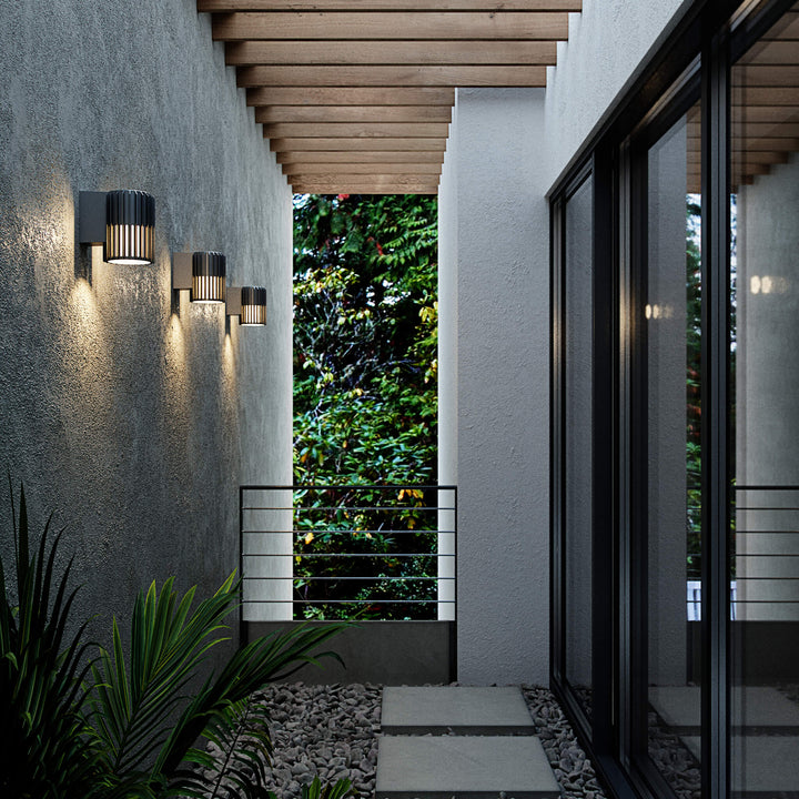 AludraLicht – Sculptural Wall Lamp for Outdoor Use with Weather-Resistant Finish